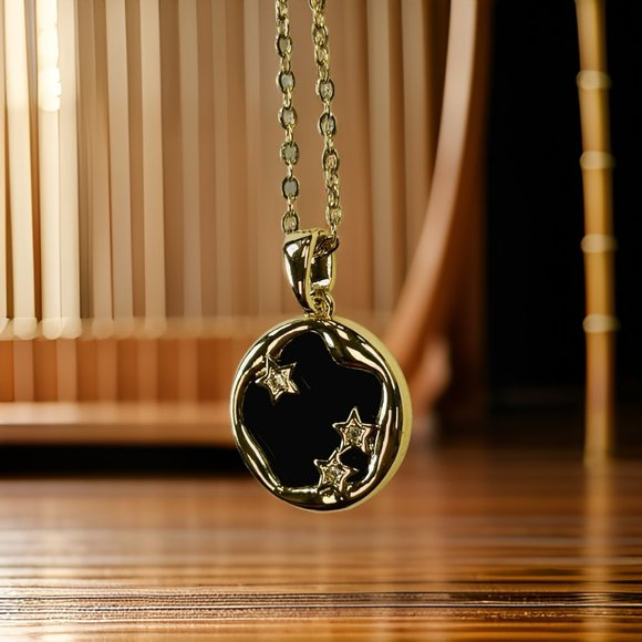 Gold Round Black Jade Three Stars Pendant Necklace - Picture 9 of 14
